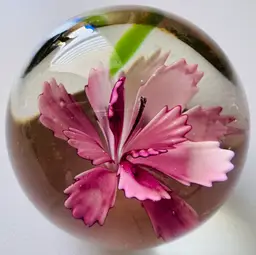 Vintage Paperweight With Beautiful Pink Flower