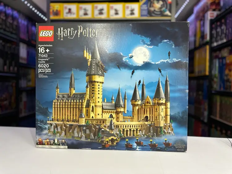 LEGO Harry Potter Hogwarts Castle, 71043, Brand New & Sealed
