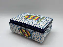 Rare ALBA Talavera Majolica Hand Painted Trinket/Keepsake Box Multicolour Beach Motif