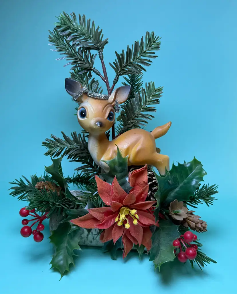 Vintage Christmas MCM Deer Yule Log Poinsettia Centerpiece Mid Century Kitsch