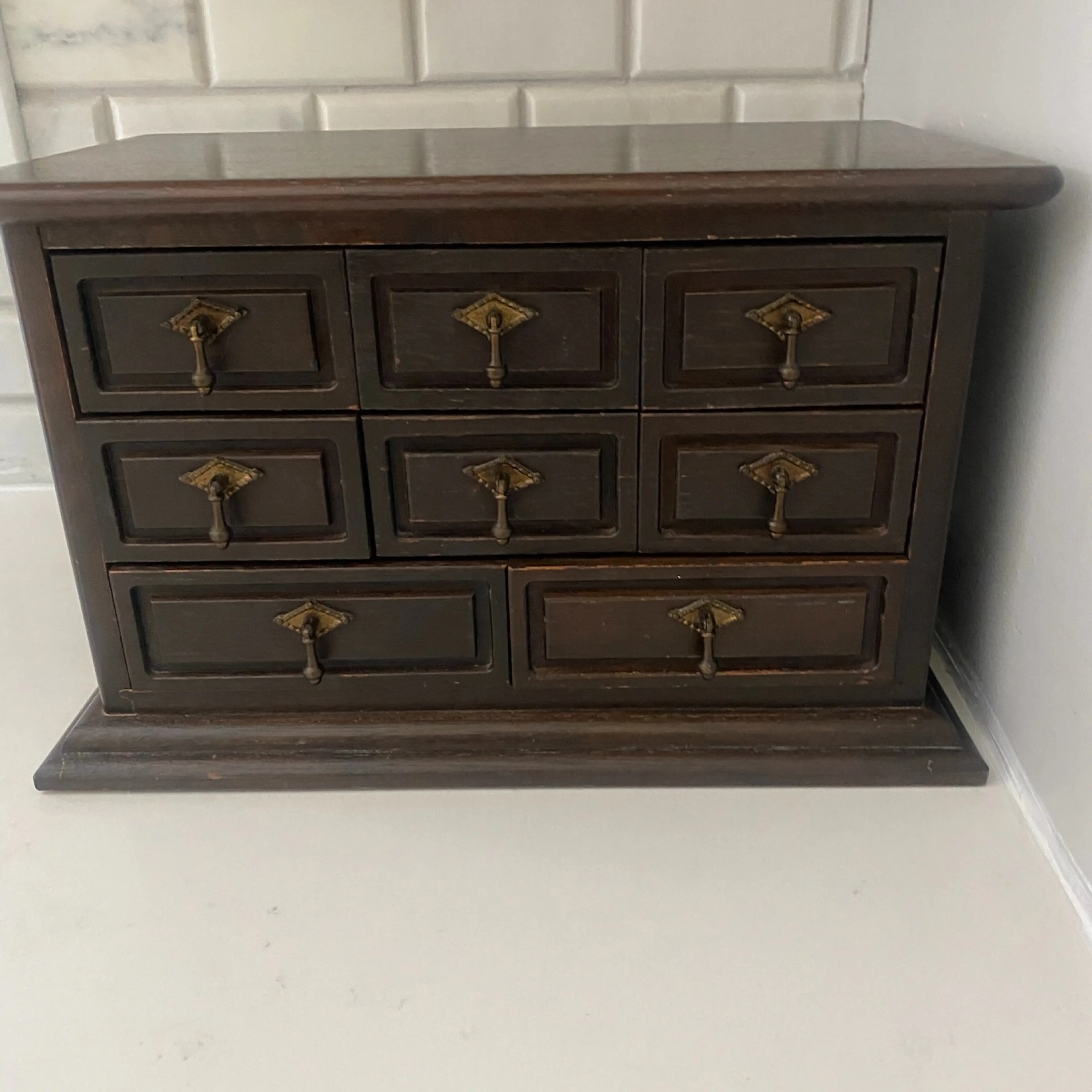 Image 4 of 4