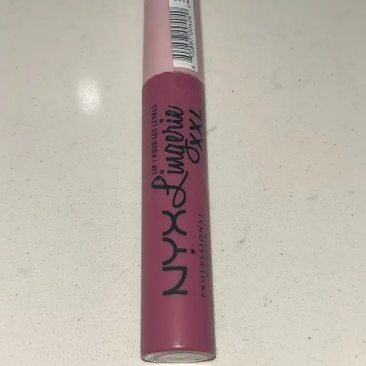 NYX Lingerie Lip Gloss XXL Professional Makeup New Peek Show New