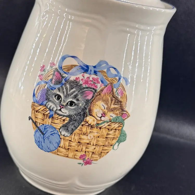 #01 Vintage Kittens Purrfect Friends Cat Collection Tienshan Stoneware Canister