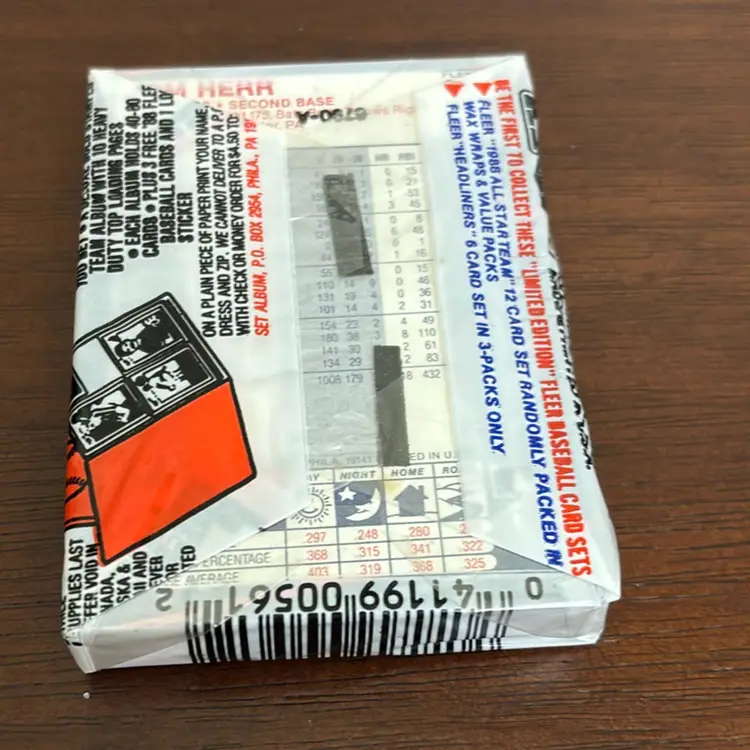 This item is a factory-sealed 1988 Fleer Baseball cello pack featuring Mark McGwire