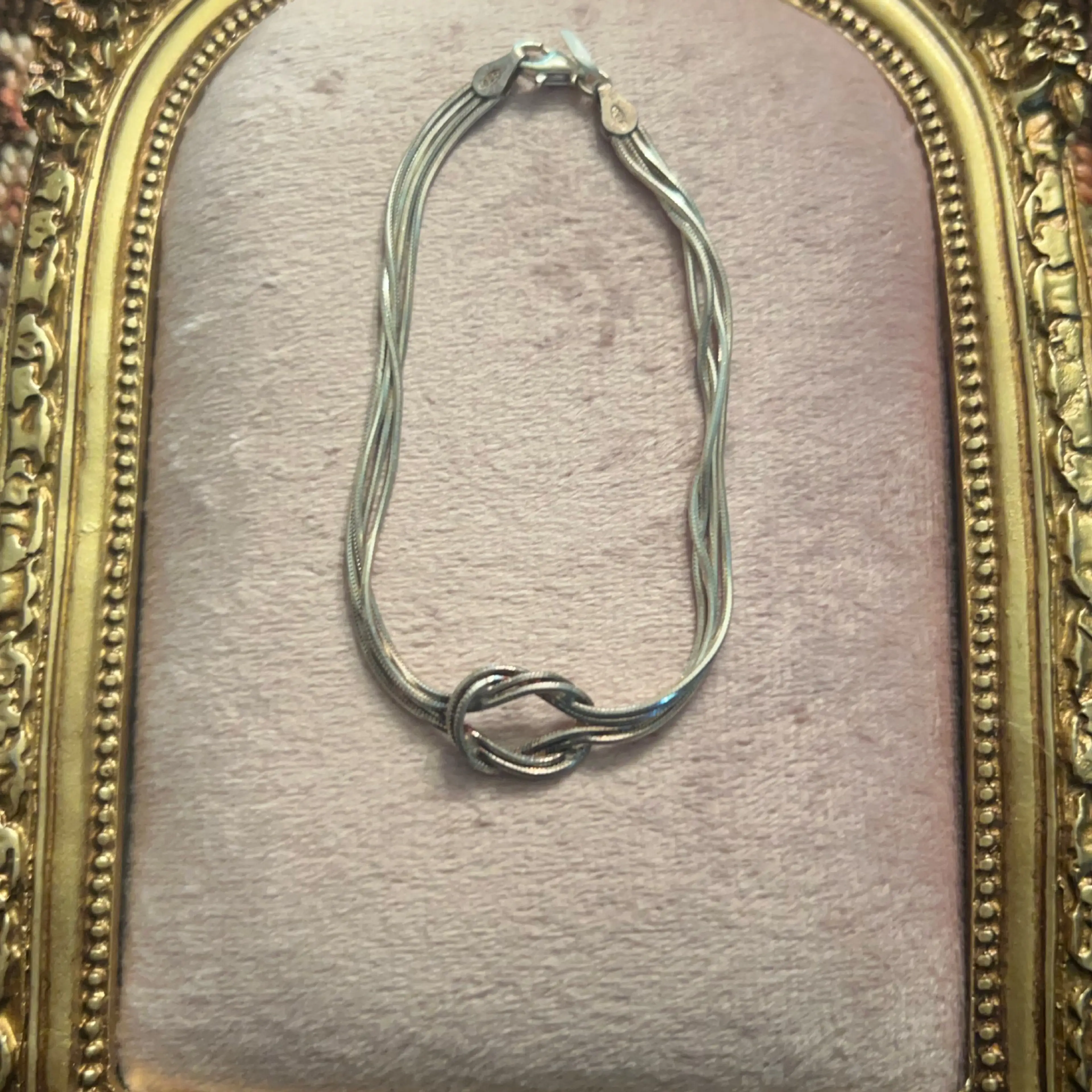 Image 2 of 2