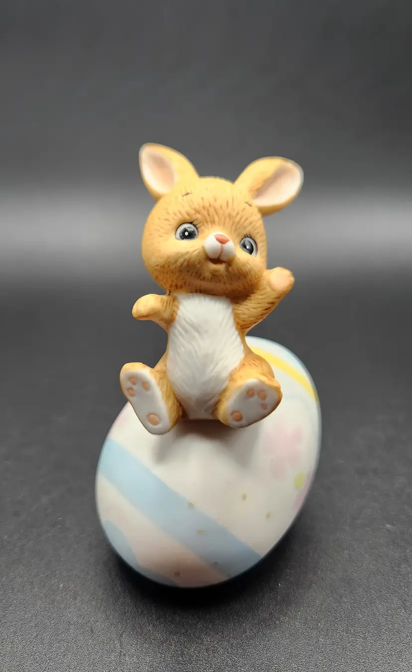 1980 Enesco Bunny on Egg