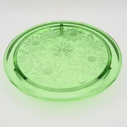 Jeanette Glass Sunflower Cake Plate Green Uranium Glowy Glass
