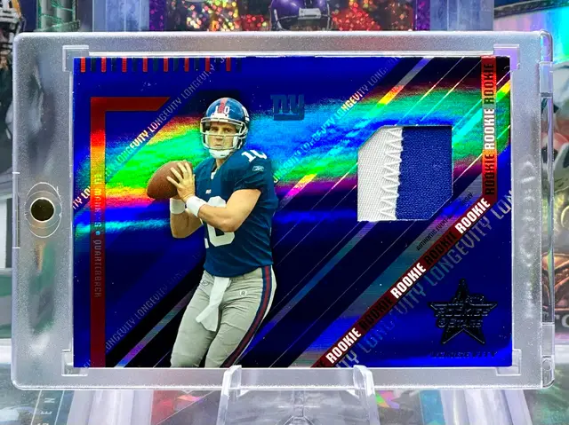 Eli Manning 2004 Donruss Rookie RC /75 Jersey Patch Blue Holo COLOR MATCH New York Giants