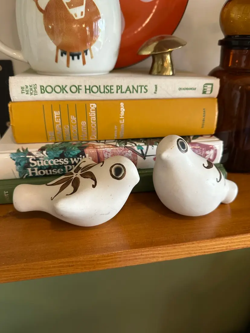 Vintage Strawberry Hill Werkshop Birds Canadian Pottery