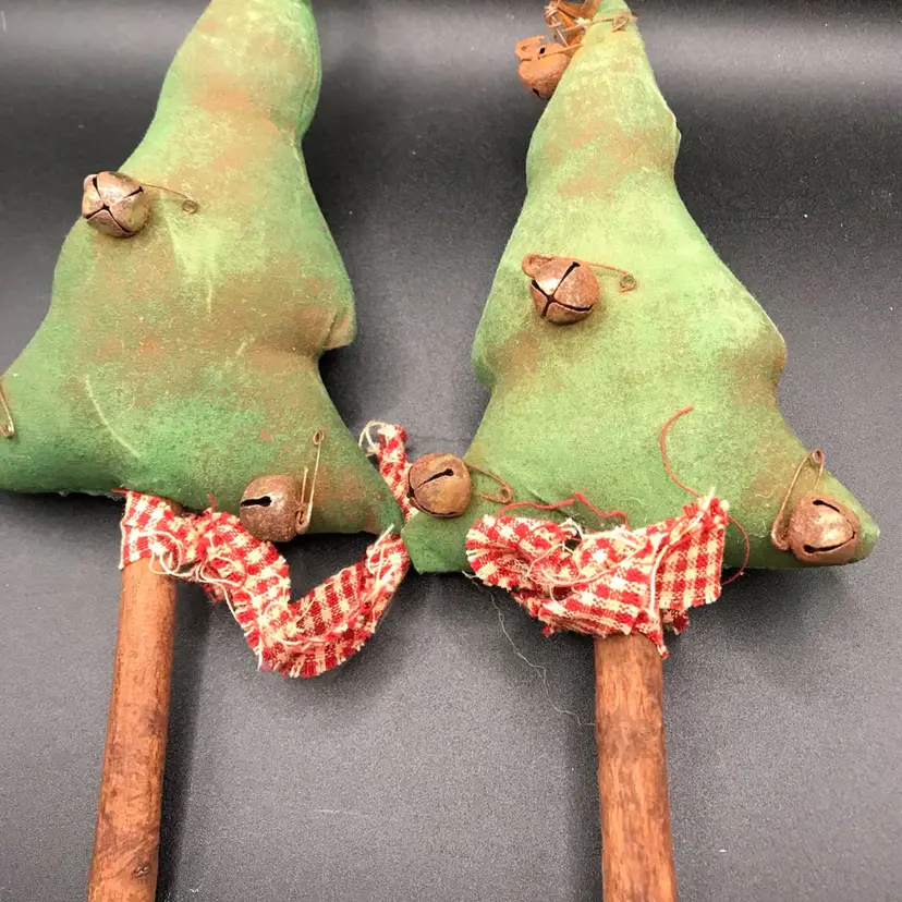 Handmade Primitive Farmhouse Christmas Trees W Cinnamon Stick Trunks