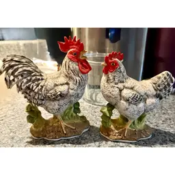 Lefton Chickens- Hen & Rooster