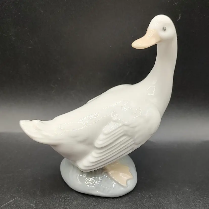 Vtg Nao Lladro Little Duck Porcelain Figurine