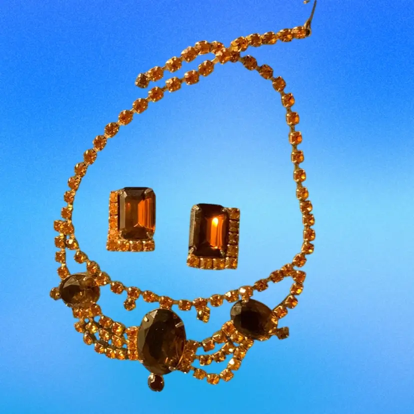 Vintage Statement Chocker And Matching Clip On Earrings