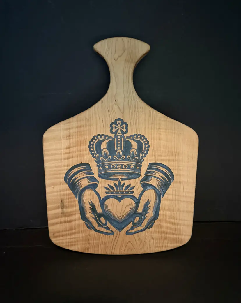 Claddagh Charcuterie Bord