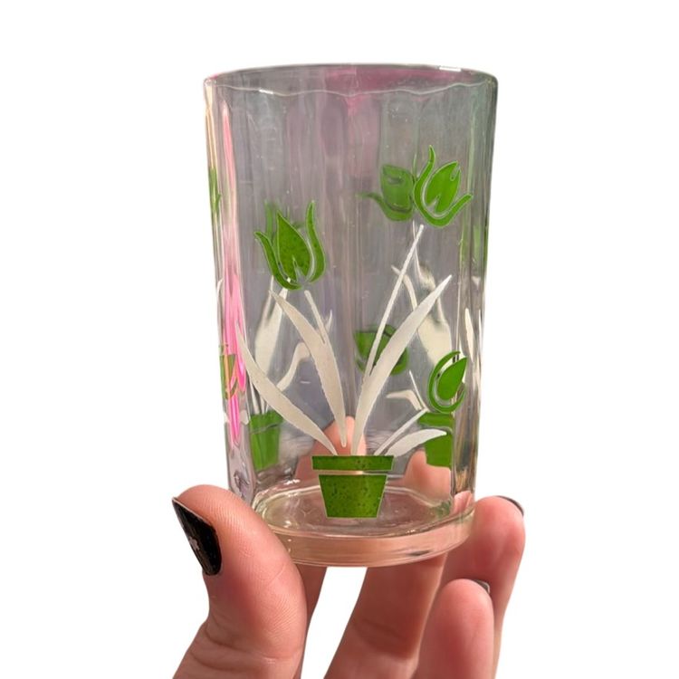#02 - Swanky Swig Juice Glass