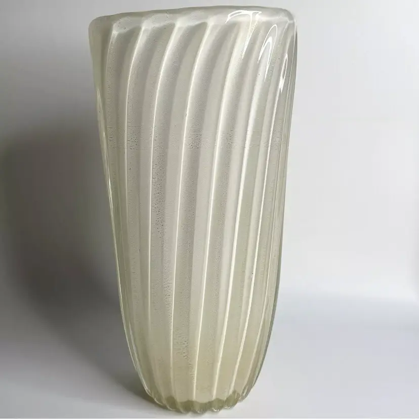 Murano Fratelli Toso Vintage White Gold Flecks Italian Ribbed Art Glass Vase