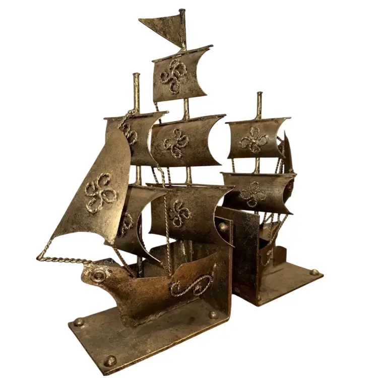 Vintage Cast Metal Historical Nautical Pirate Clipper Ship Metal Bookends