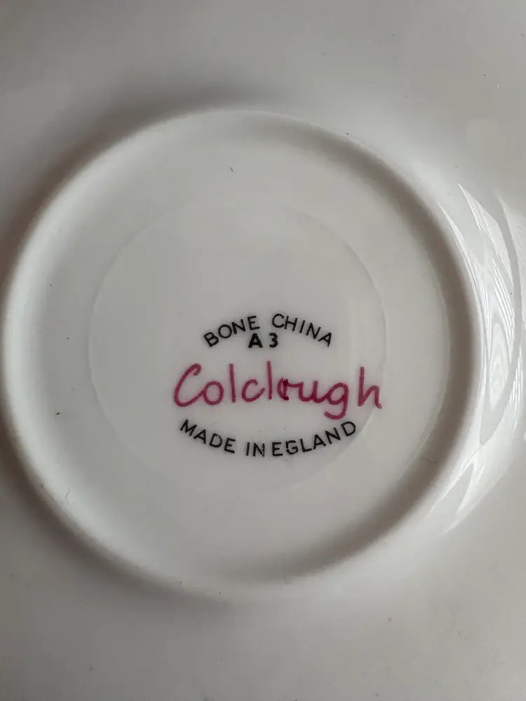 VINTAGE COLCLOUGH PINK FLORAL PATTERN BONE CHINA SAUCER