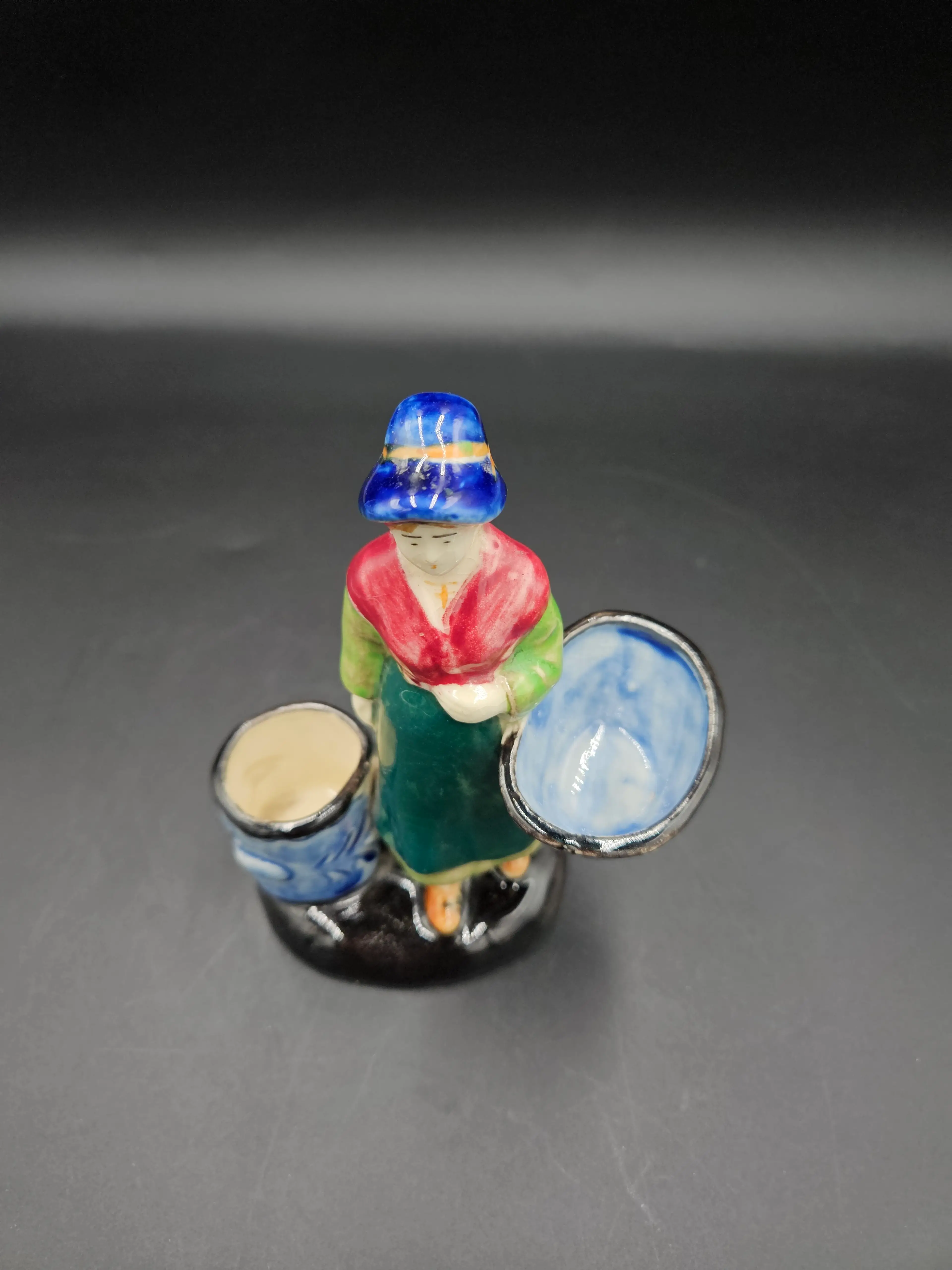 Image 2 of 4