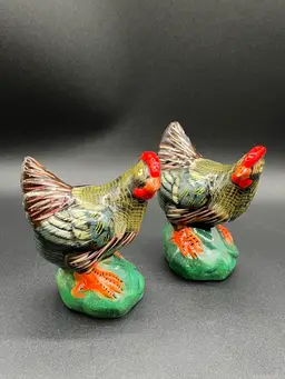 Pair Of Vintage Chinese Art Pottery Hand Painted Standing Chicken Figurines🐓 4”