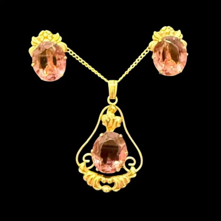 Vintage Van Dell 1/20th 12k GF Pendant 1.5” Necklace 18” & Screw Back Earring 1/2” Set, Purple Stones & Flowers