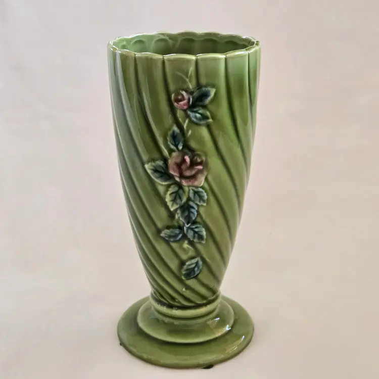 Ceramic Pottery Vase Roses & Leaves on Twisted Design 6⅜" Tall NORLEANS made in Japan Vintage