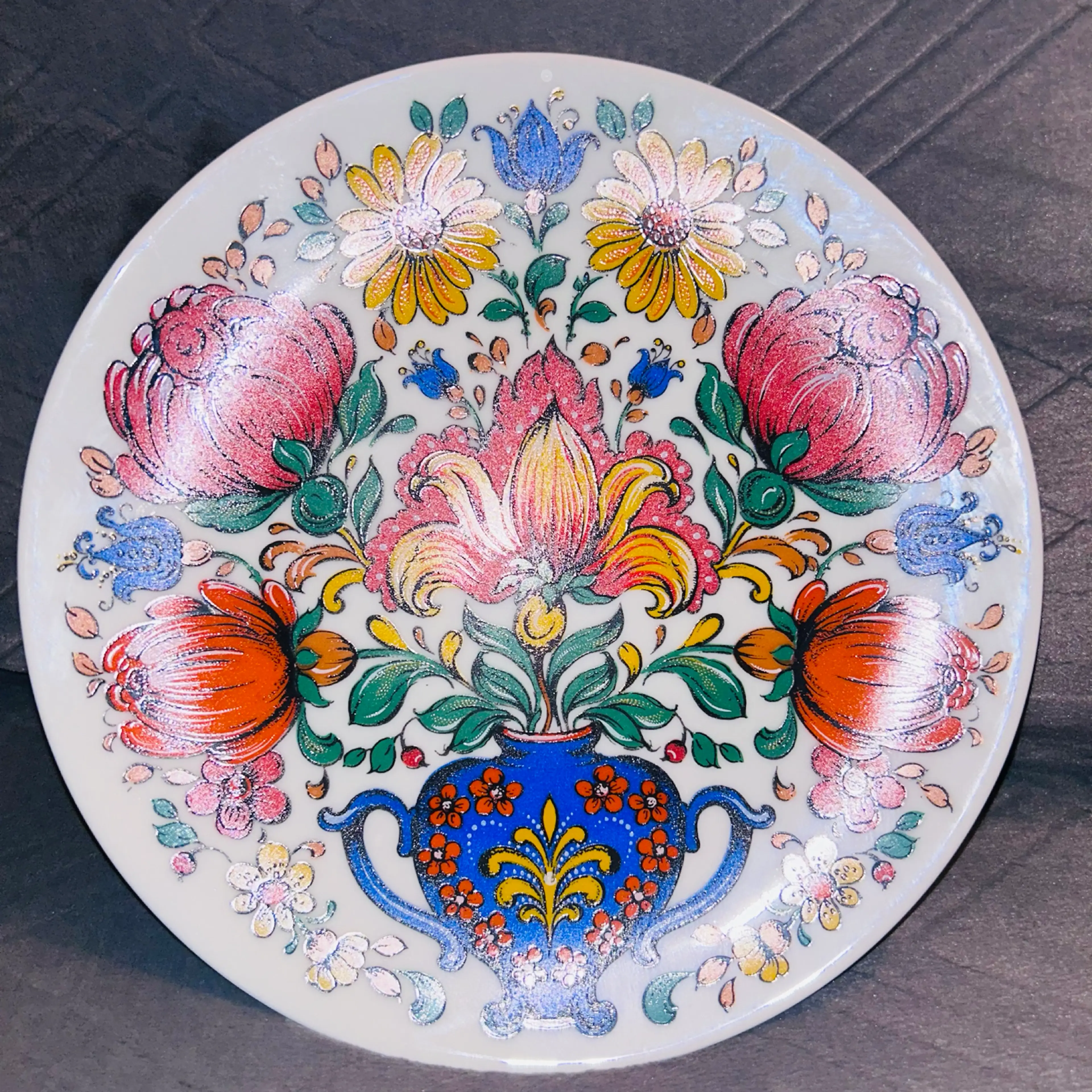 Image 1 of 2