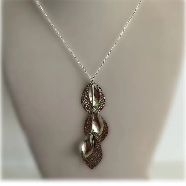 Vintage Multi Layered Silver Leaf Pendant Necklace