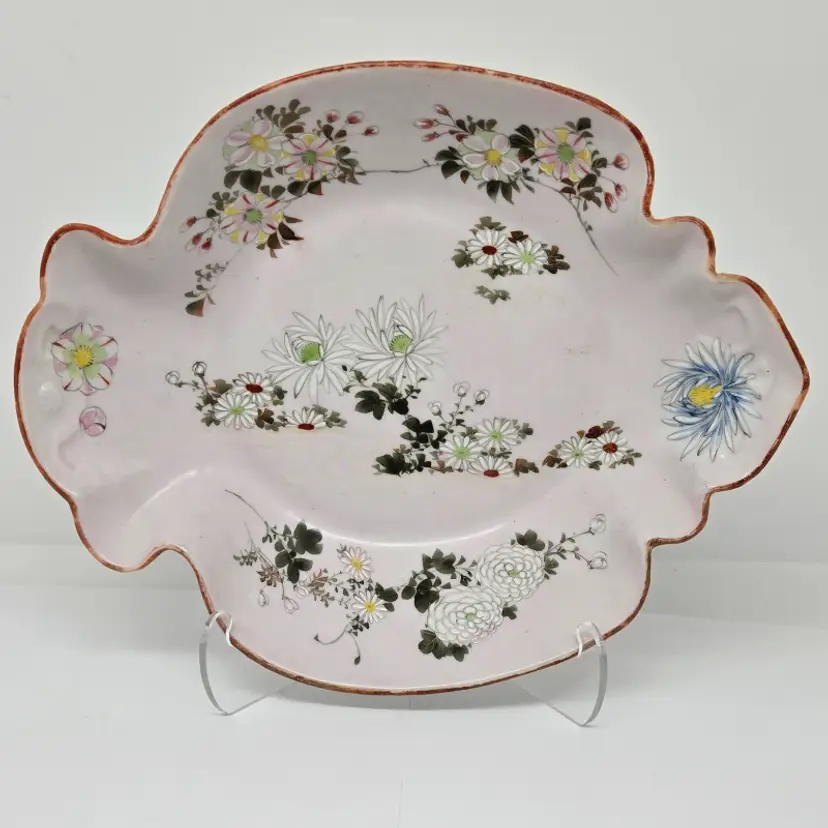 Vintage Japanese Bowl, Pale Pink with Hand Painted Flowers
