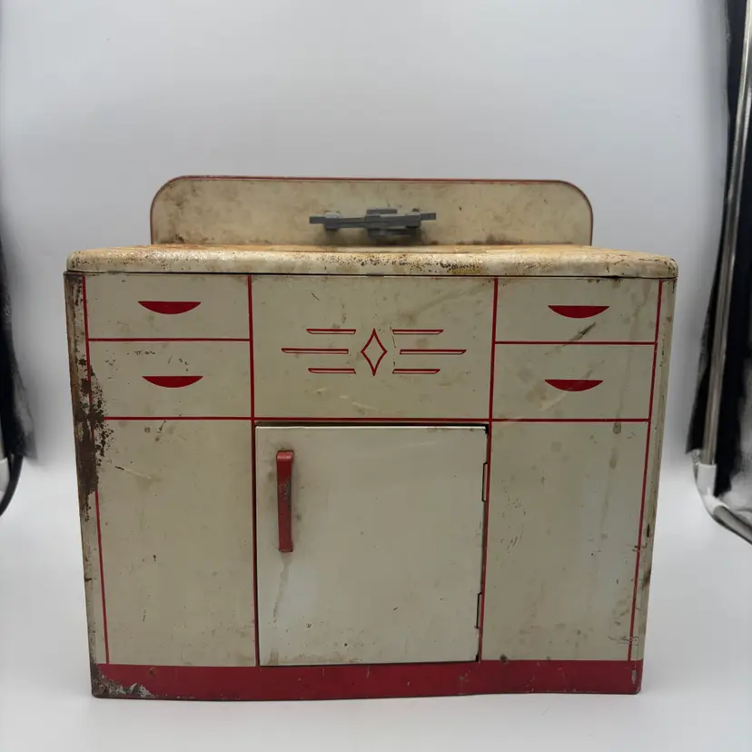 Vintage Wolverine Supply & Mfg Co Tin Toy Child's Kitchen Sink Post -WWII