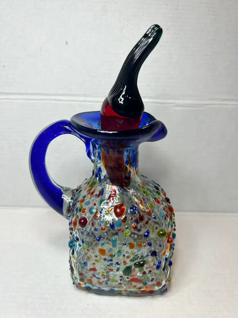 Mexican Handmade Confetti Pebble Rock Design Glass Cruet W/ Red Pepper Stopper