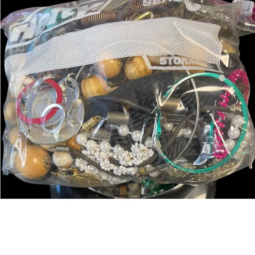 Crafting Jewelry/Beads (Recycled)