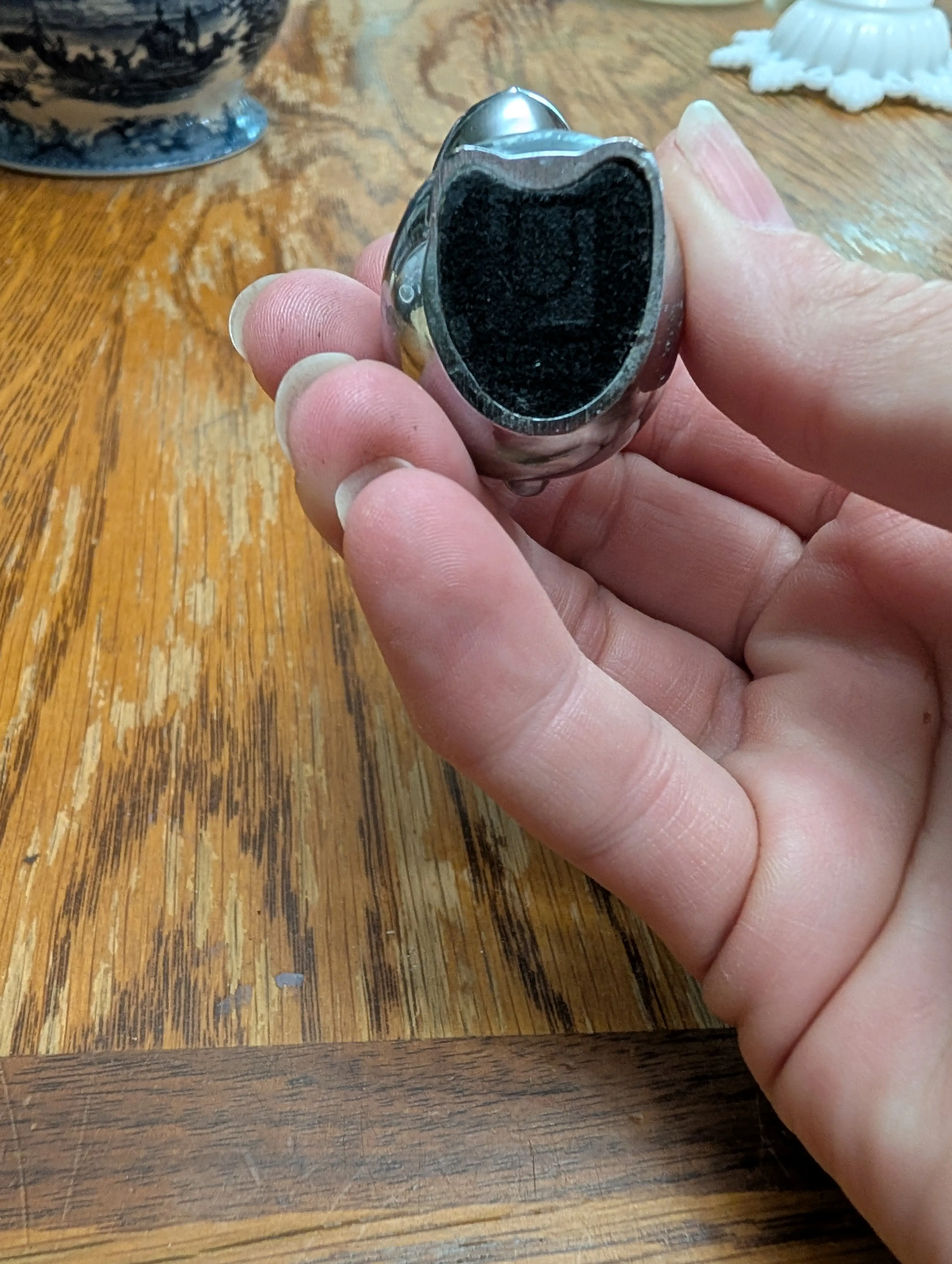 Image 2 of 2