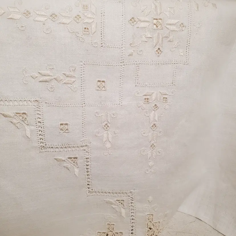 52" Square Linen Tablecloth