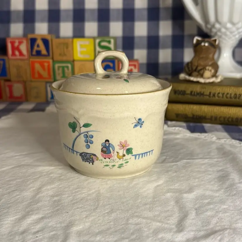 1 - International China Sugar Bowl with Lid - Heartland Pattern Stoneware Japan