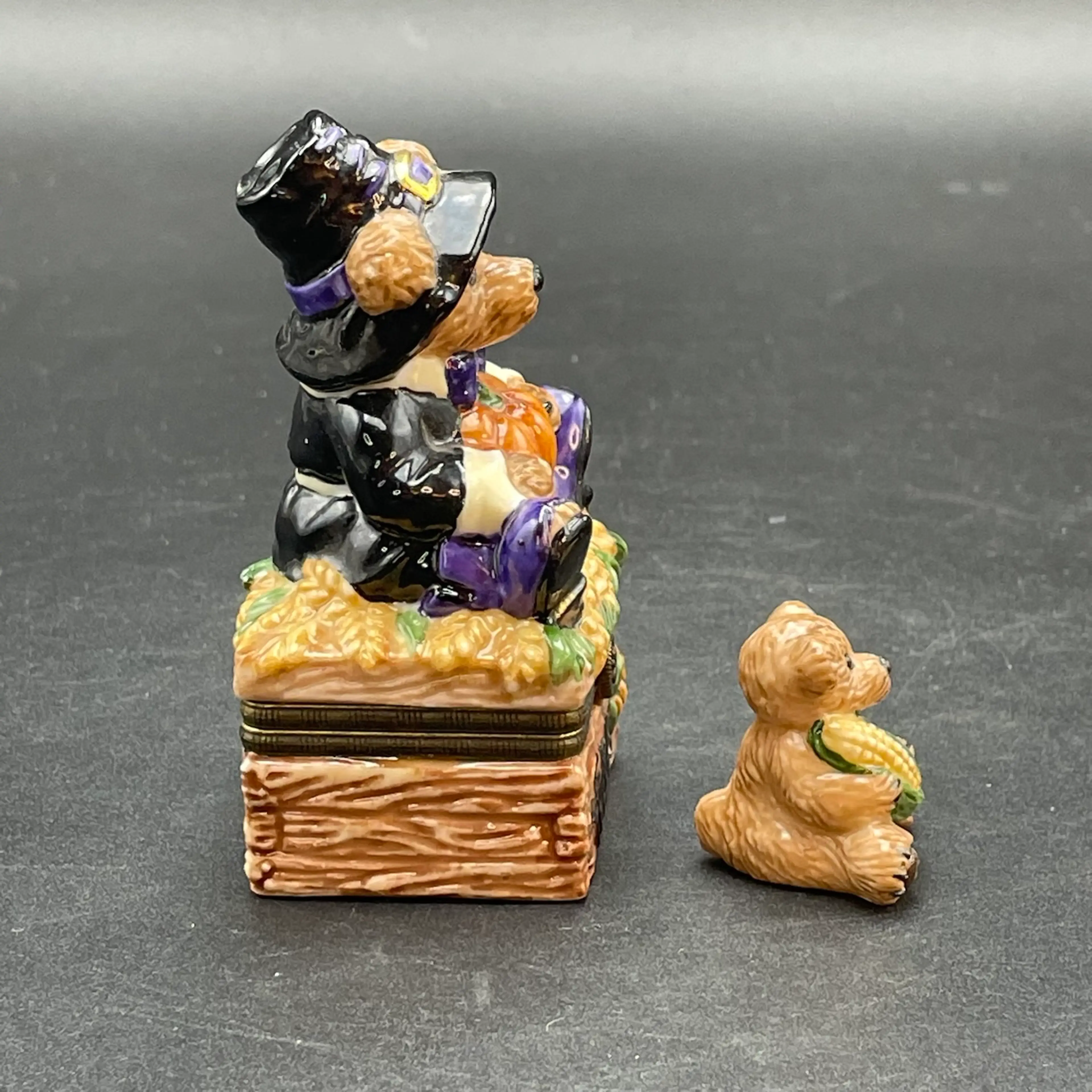 Image 4 of 12