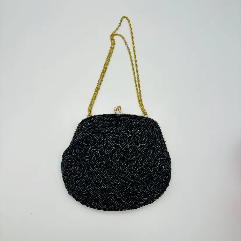 Vintage Laura Made in Macao Black Beaded Floral Kisslock Evening Bag Purse