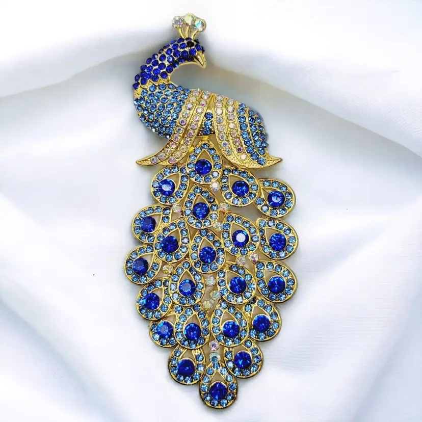 Vintage Style LARGE Blue Gold Diamante Peacock BROOCH Faux Crystal