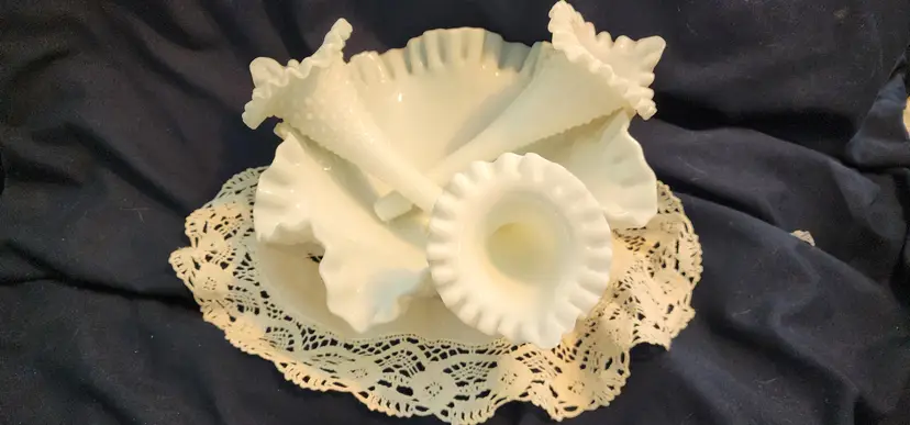Fenton Milk glass Tri-horn