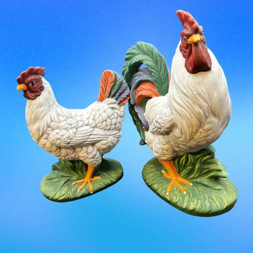 B013 Pair of ceramic chickens