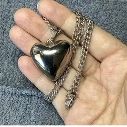 Silver Tone Necklace Heart Pendant 24”