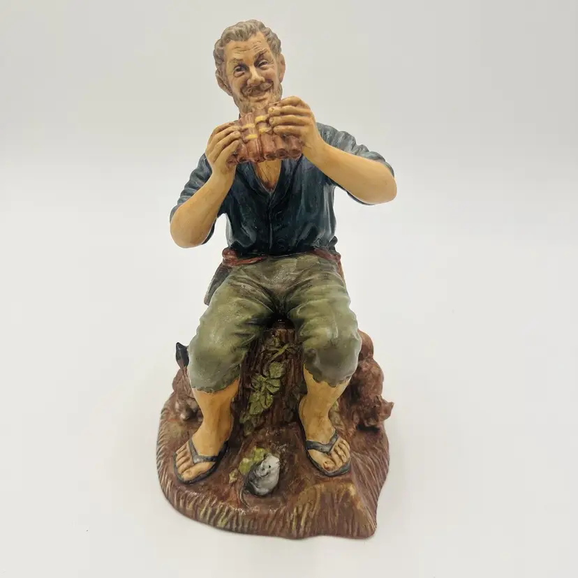 Royal Doulton Figurine Dreamweaver England HN2283 Man Music 9in Hand Painted