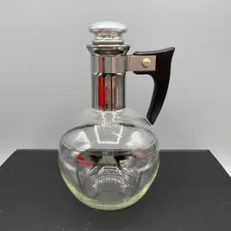 Vintage Carafette