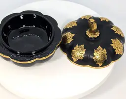 Vintage Black Lacquer and Gold Pumpkin Trinket/Ring Box