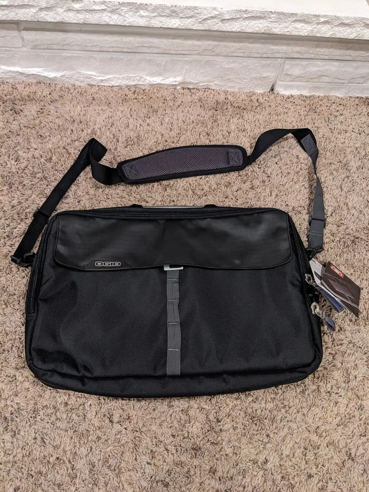 BNWT OGIO Circuit Top-Zip Briefcase Bag