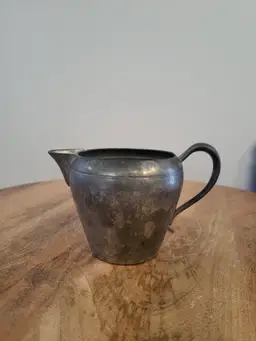 Vintage Genuine Federal Solid Pewter Creamer Pitcher Measures 3 in x 4.75 in
