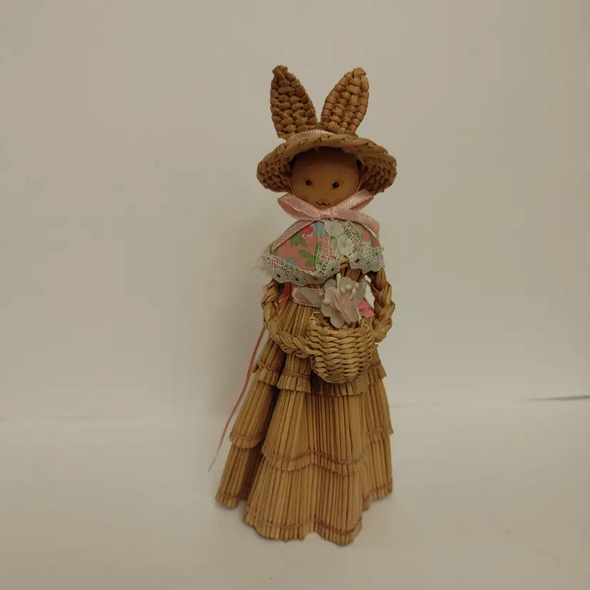 Vintage Japanese Woven Corn Husk Rabbit Spring Doll. 6.25 inches high.