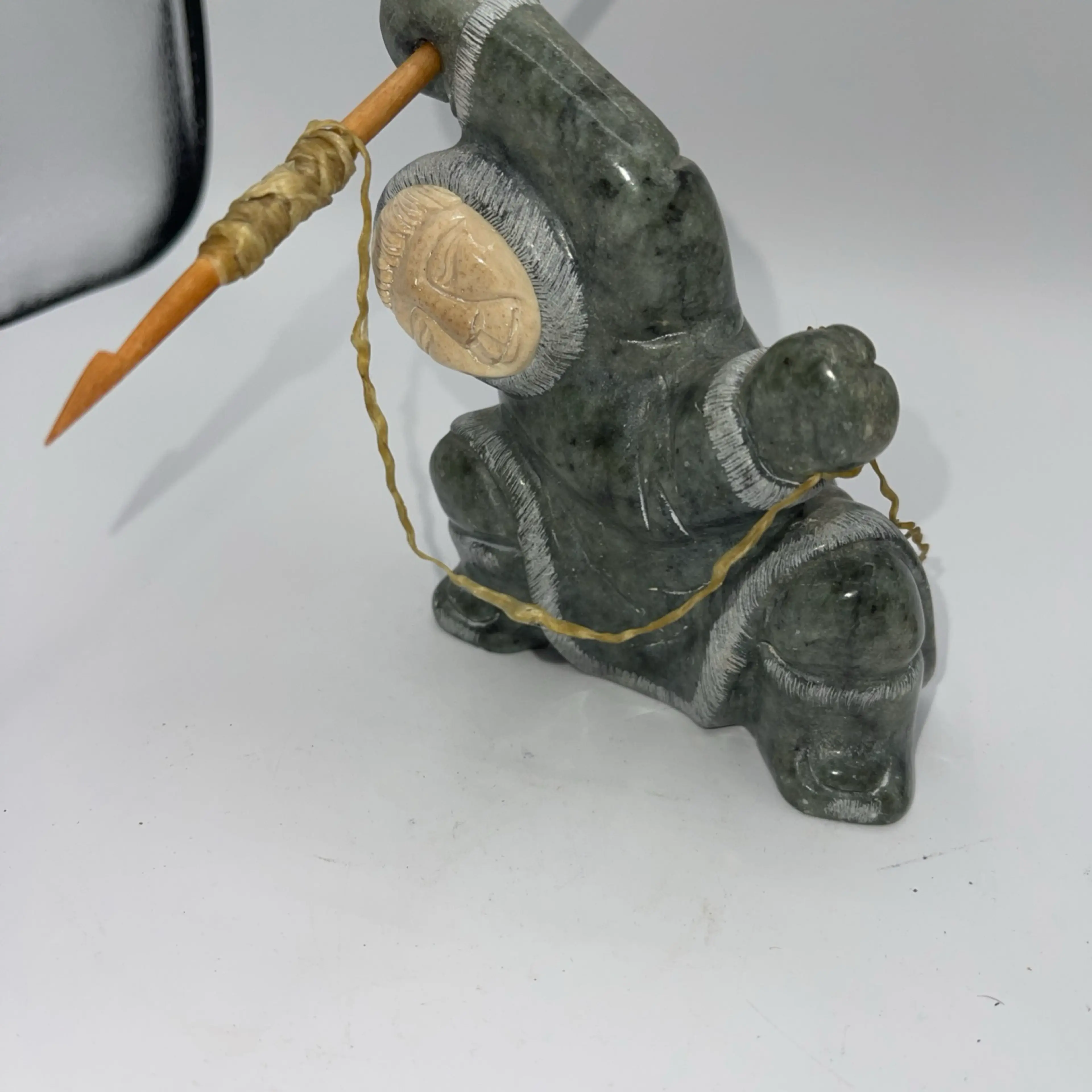 Image 2 of 16