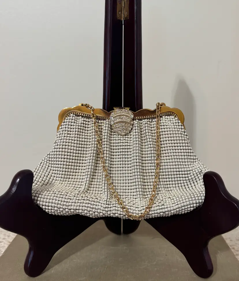 1940-1960 Whiting & Davis Mesh Beaded Handbag with Gold Chain