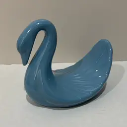 Swan Guest Towel Holder